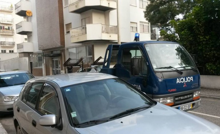 costuma-estacionar-no-bairro-dos-capuchos-em-leiria-5277