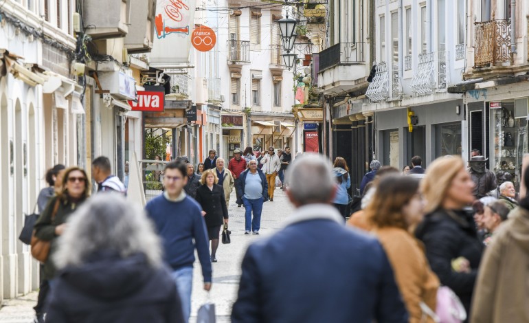 feira-de-antiguidades-velharias-coleccionismo-artes-e-oficio