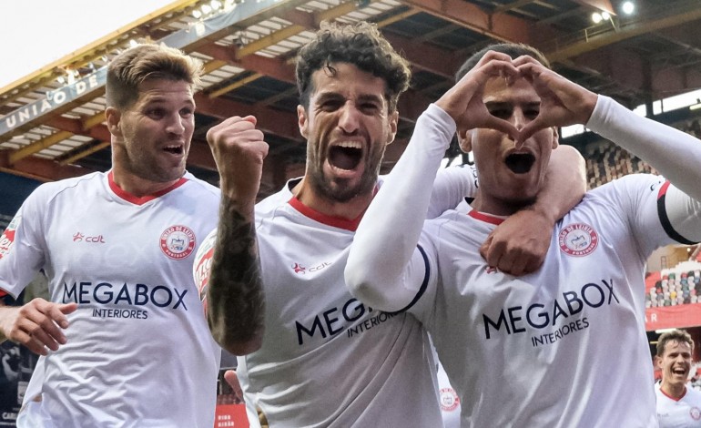 uniao-de-leiria-goleia-e-munoz-igual-melhor-marcador-da-ii-liga