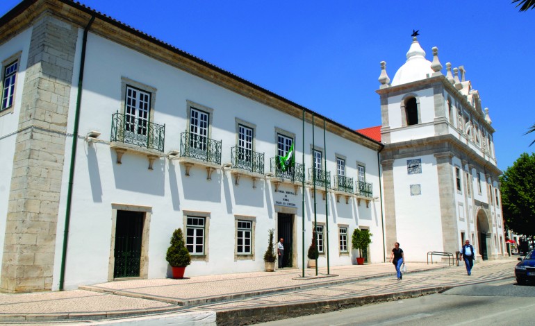 camara-de-pombal-acerta-com-trabalhadores-pagamento-para-horas-extraordinarias-3248