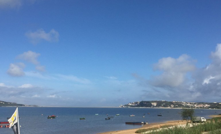 apa-esta-a-considerar-reabrir-lagoa-de-obidos-para-o-mar