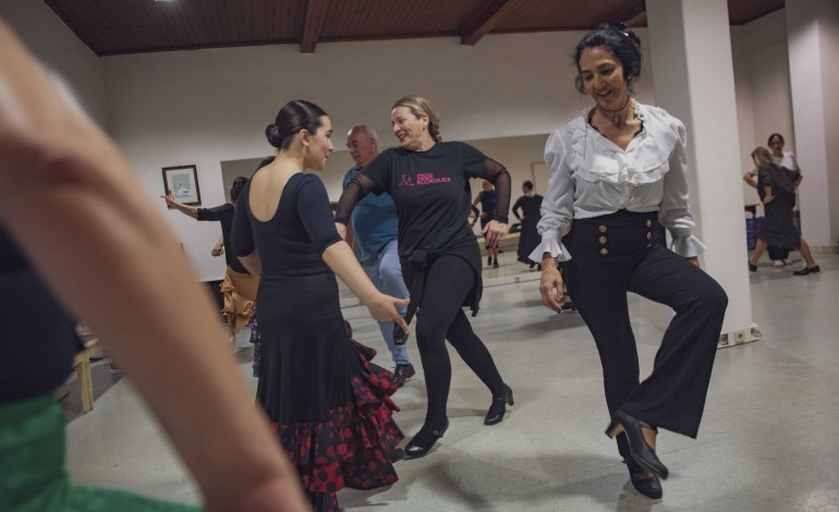 Aulas de flamenco do Ateneu cativam leirienses