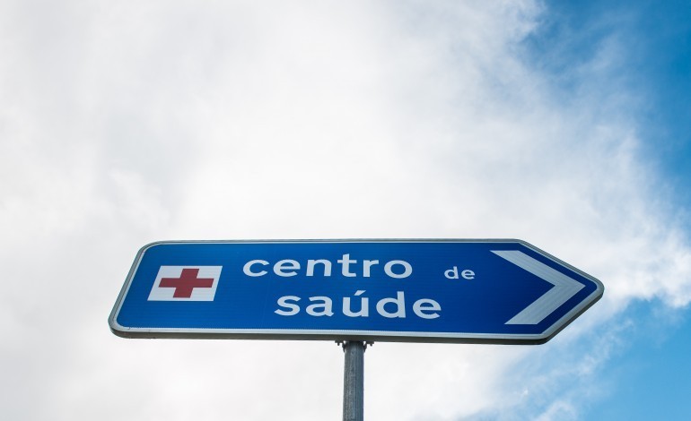 centros-de-saude-de-leiria-vao-ter-apoio-de-mais-22-medicos-no-ambito-do-projecto-bata-branca