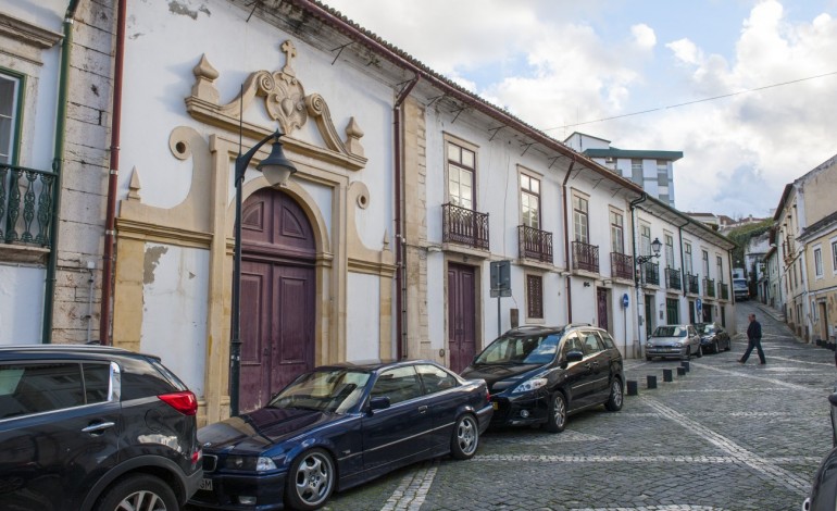 Antiga Pousada da Juventude fechada e com futuro por definir