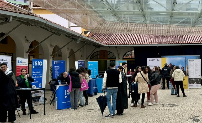 estudantes-de-leiria-procuraram-alternativas-para-prosseguir-estudos