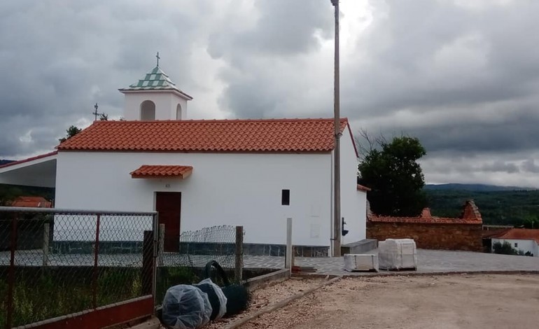 unico-templo-religioso-que-ardeu-nos-incendios-de-pedrogao-grande-reabre-amanha-ao-culto