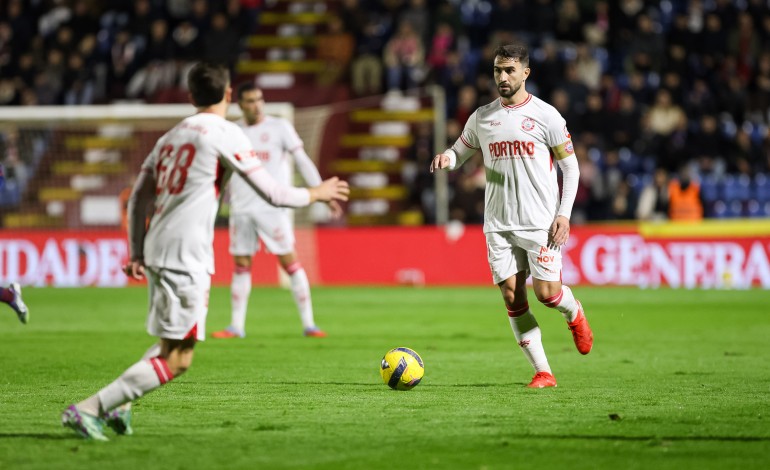 reforcos-nao-evitam-derrota-da-uniao-de-leiria-em-viseu