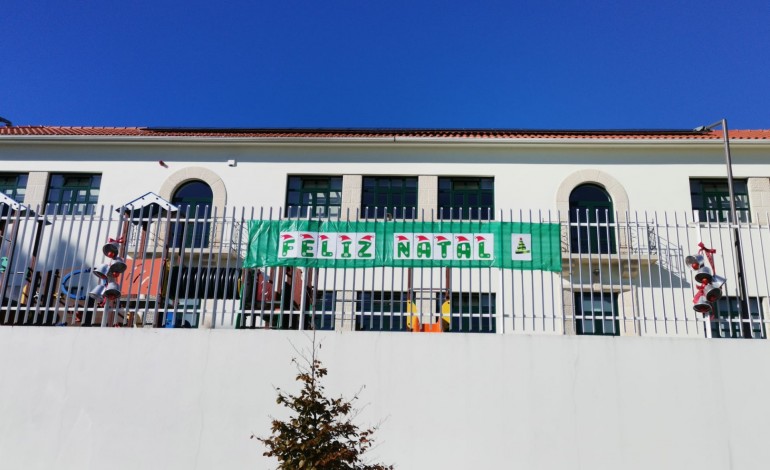 Aldeia de Natal foi à escola