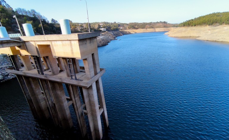 transvase-em-tempo-de-seca-de-agua-do-cabril-para-o-tejo-preocupa-autarcas