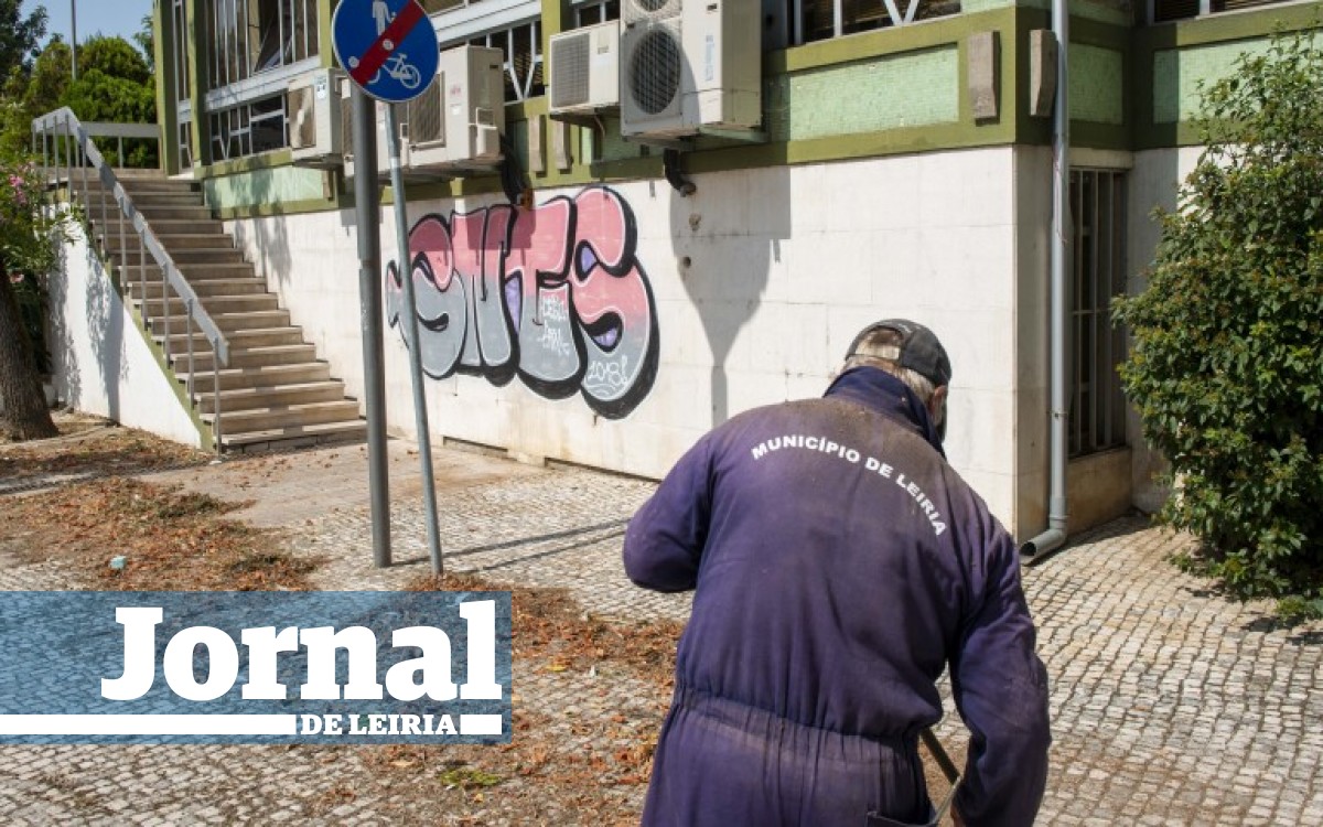 Jornal de Leiria Vandalismo custa milhares de euros aos cofres das câmaras da região