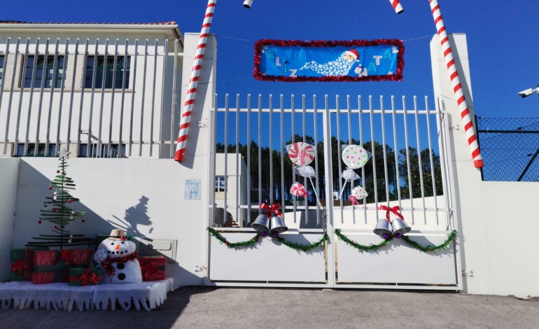 Aldeia de Natal foi à escola