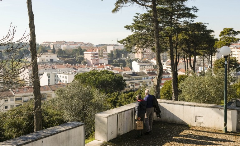 covid-19-cdos-revela-1018-novos-casos-no-distrito-de-leiria