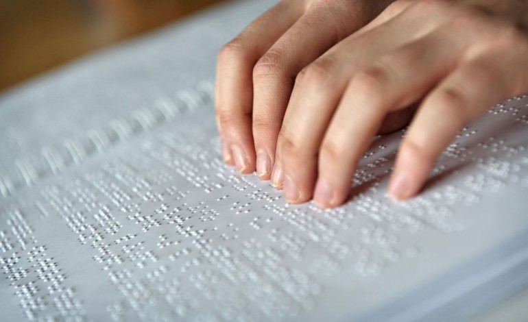 politecnico-de-leiria-cria-biblioteca-em-alfabeto-braille-5546