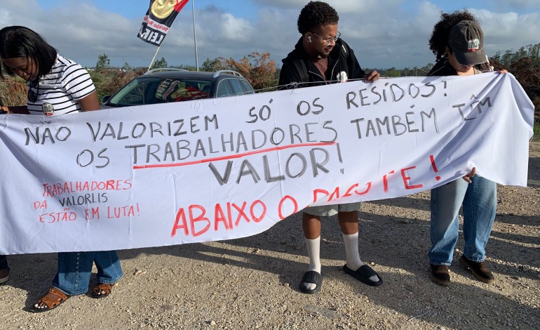greve-geral-fechou-35-escolas-no-distrito