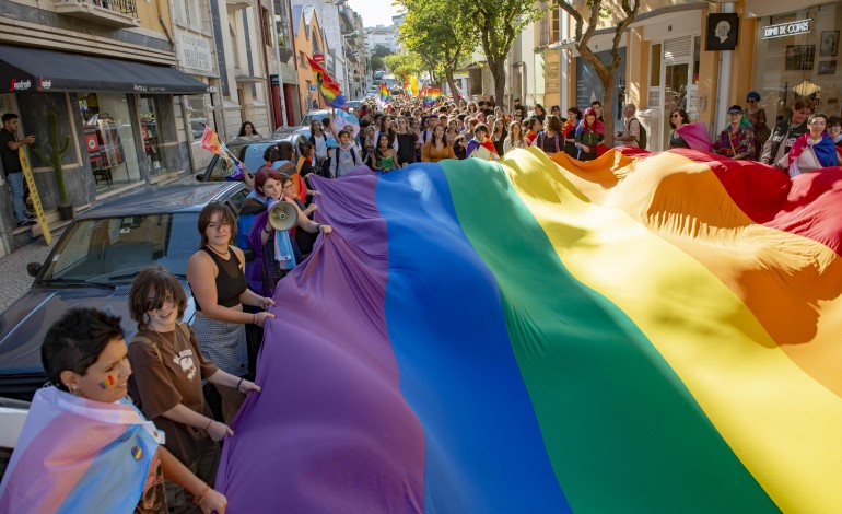 Marcha LGBQI+ em Leiria