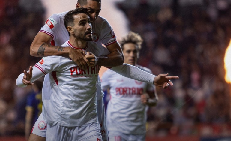 uniao-de-leiria-volta-a-virar-o-jogo-e-conquista-tres-pontos