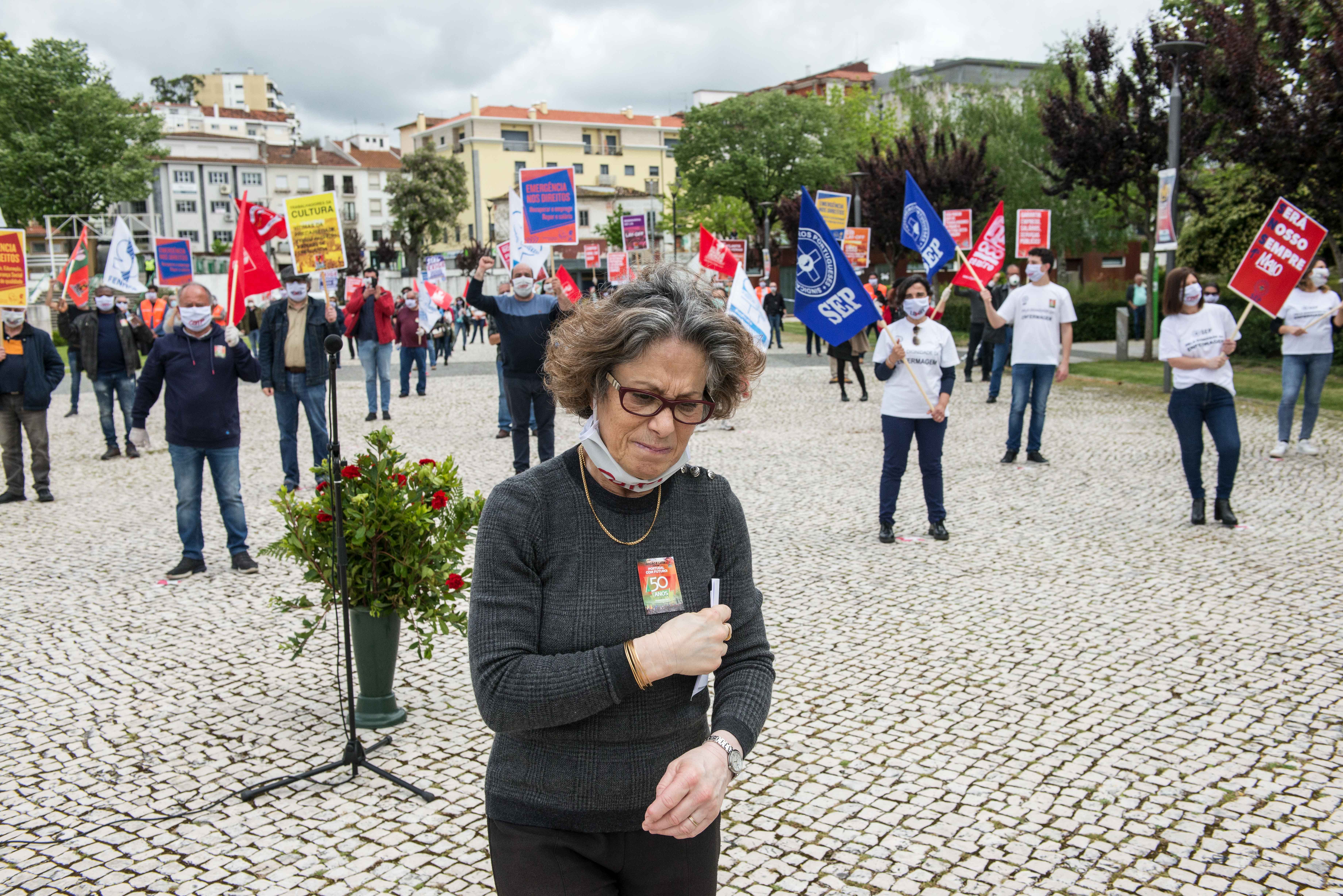 Dia dos Trabalhadores marcado pela distância física devido à Covid-19