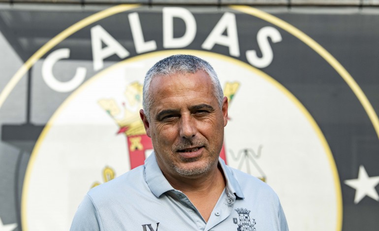 jose-vala-deixa-comando-tecnico-do-caldas-sc-ao-fim-de-uma-decada
