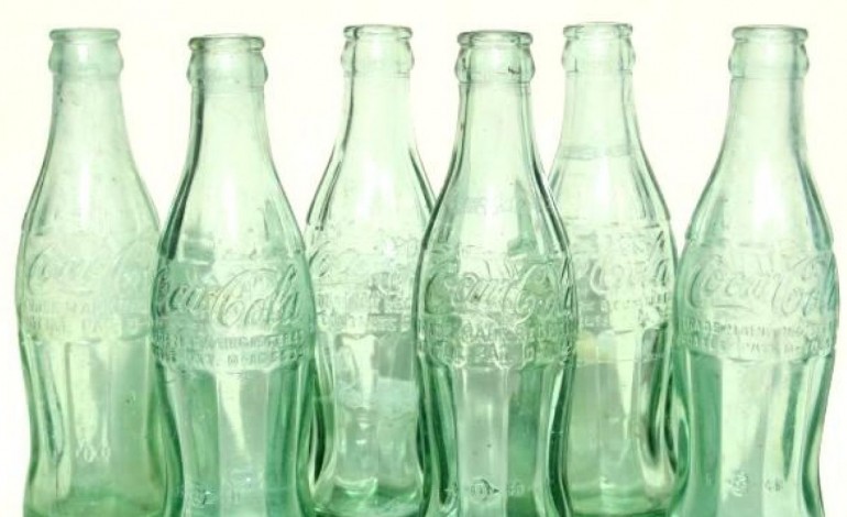 intermolde-e-a-garrafa-coca-cola-uma-relacao-com-40-anos-9923