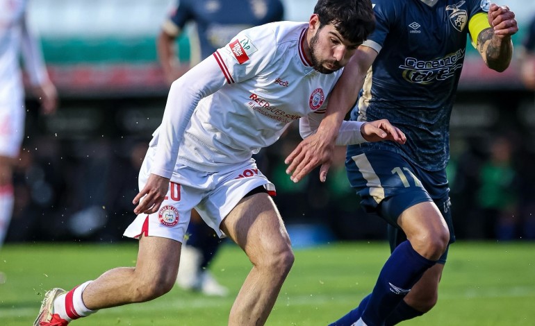 vitoria-sobre-portimonense-coloca-uniao-de-leiria-mais-proximo-do-play-off-de-subida