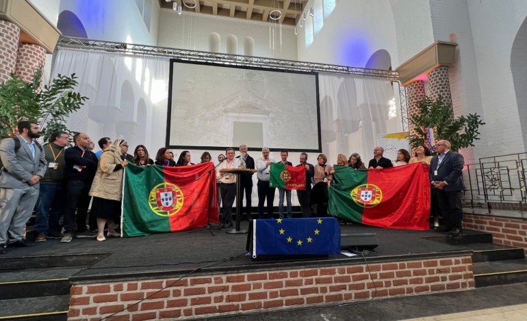 fatima-recebe-conferencia-internacional-para-debater-ensino