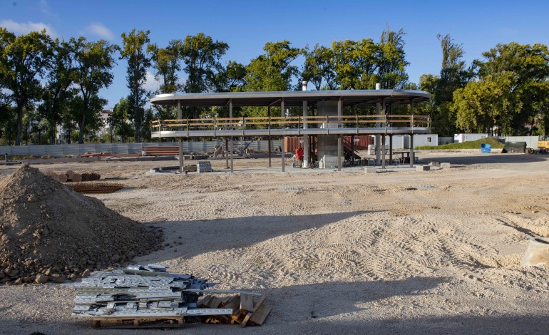 obra-do-terminal-rodoviario-de-leiria-com-atraso-de-meses