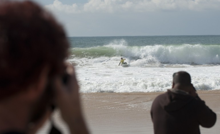 peniche-mantem-penultima-etapa-do-circuito-mundial-de-surf-em-2018-7650