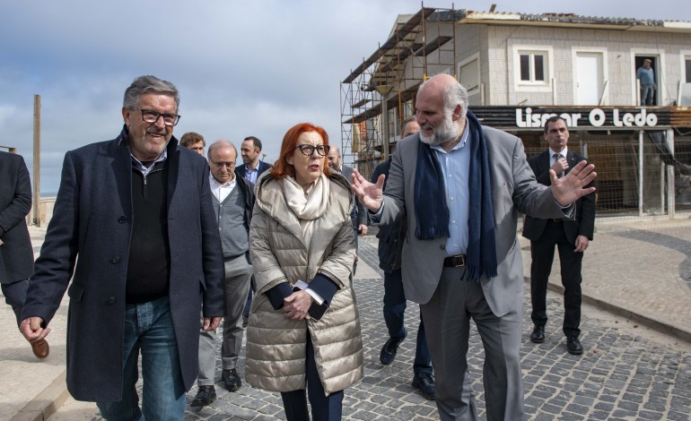 governo-quer-garantir-epoca-balnear-em-pleno-na-praia-da-vieira