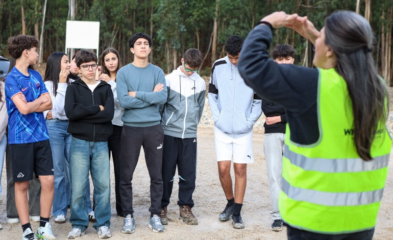 Mais de 70 alunos da escola do I ciclo da Albergaria, do 1.º aos 4.º anos, e do 9.º ano do Externato Escolar local