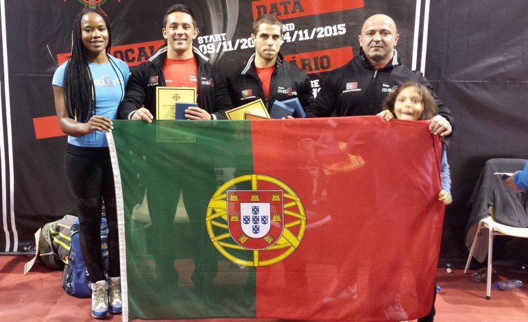 leiria-tem-tres-campeoes-do-mundo-de-powerlifting-2445