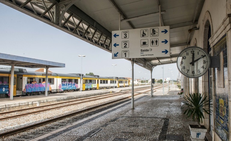 adiada-apresentacao-de-estudo-para-estacao-de-alta-velocidade-em-leiria