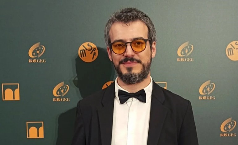 bruno-carnide-premiado-no-farcume-por-filme-com-inteligencia-artificial