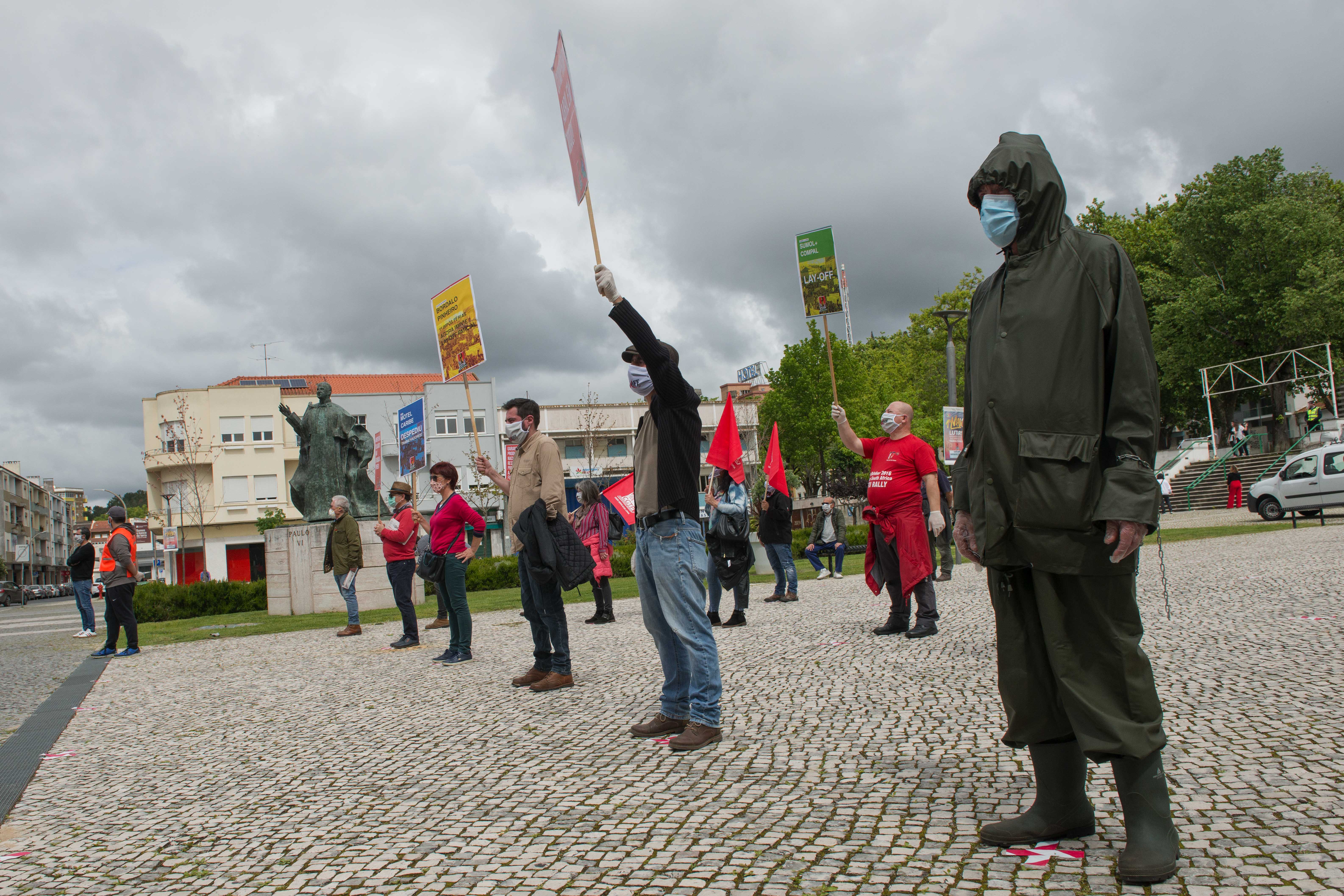 Dia dos Trabalhadores foi celebrado mantendo a distância social, devido à Covid-19