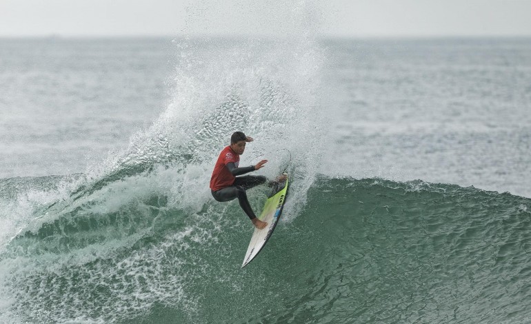 campeoes-nacionais-sub-16-de-surf-sao-conhecidos-em-peniche