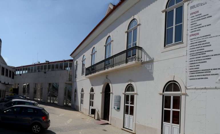 biblioteca-municipal-de-alcobaca-aceite-em-rede-da-unesco