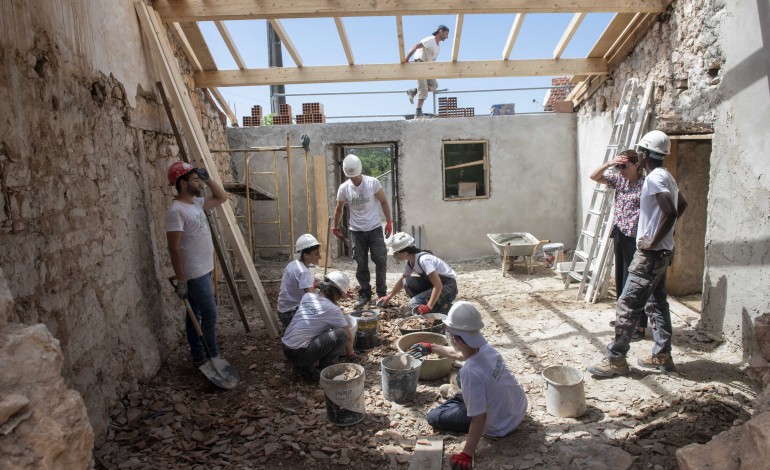 ferias-dao-lugar-ao-trabalho-quando-esta-em-causa-a-reconstrucao-de-uma-vida