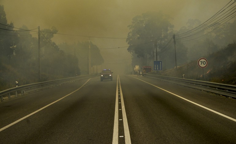 ansiao-viveu-tres-horas-de-muito-panico-com-incendio