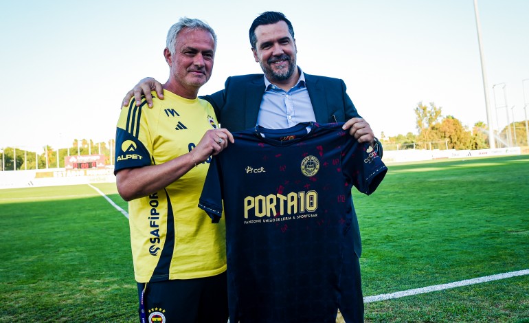 Encontro com o Fernerbahçe serviu para recordar a passagem de José Mourinho pela União de Leiria