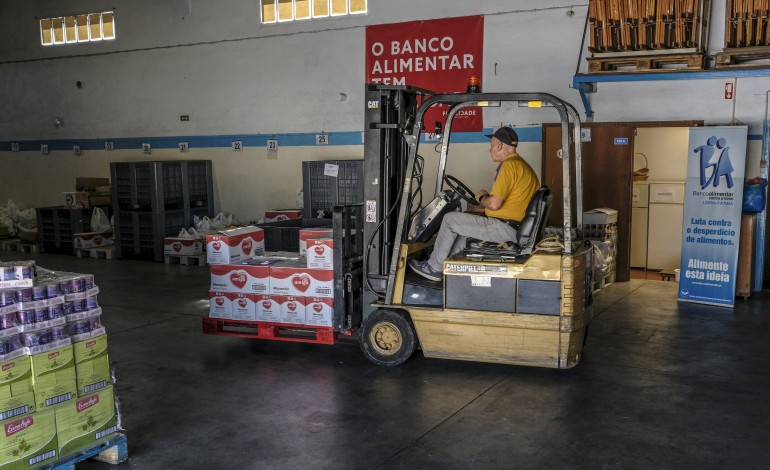 campanha-de-recolha-de-alimentos-para-o-banco-alimentar-sabado-e-domingo
