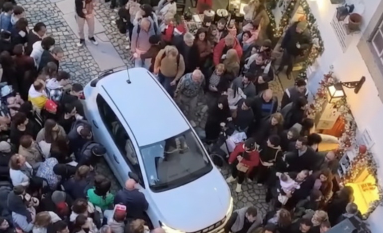 a-invasao-que-nao-o-foi-segredos-de-obidos-esclarece-que-carro-que-tera-invadido-a-vila-natal-e-de-residente