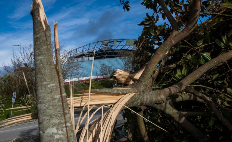 marinha-adquire-tenda-para-mercado