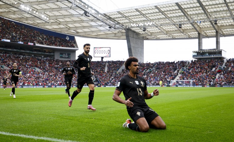 seleccao-de-futebol-joga-em-leiria-por-solidariedade