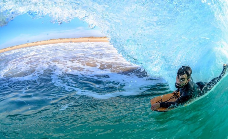 recuperar-o-tempo-perdido-nas-ondas-na-praia-do-norte-7277