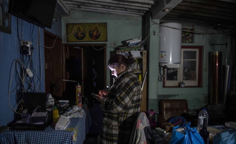 Mãe de quatro crianças menores, Vânia Gomes, que já se encontrava desempregada, viu as suas dificuldades agravadas com a passagem da intempérie