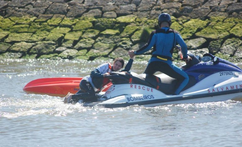 Fotografia: Remar Contra a Corrente I