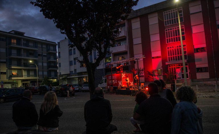 Estado de Excepção, do Leirena, inaugurou desconfinamento cultural nos espaços ao ar livre, em Leiria