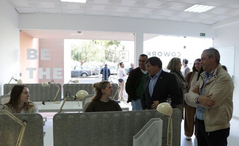 bombarral-inaugura-espaco-de-cowork-para-acolher-empreendedores