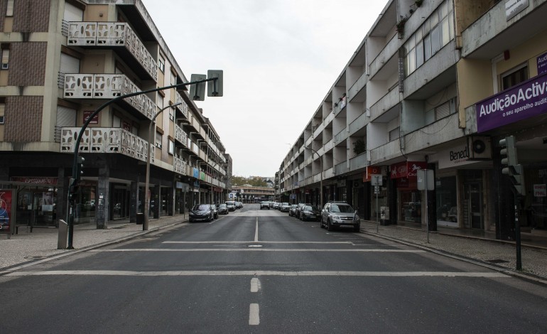 leiria-estacionamento-volta-a-ser-pago-no-dia-18-de-maio