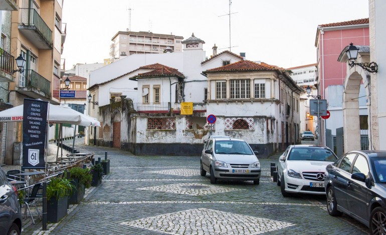 aprovada-reabilitacao-de-edificio-para-hotel-de-charme-em-leiria-8140