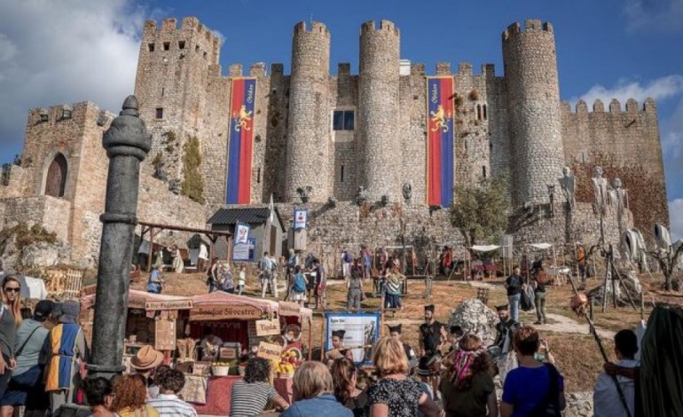 festas-romarias-e-peregrinacoes-dao-vida-ao-mercado-medieval-de-obidos